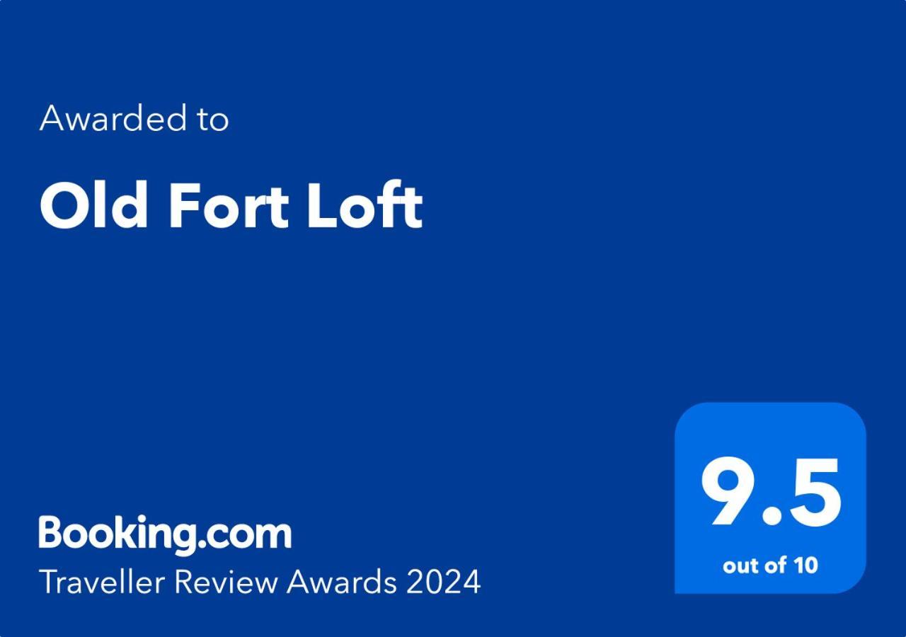 Old Fort Loft King & Queen Suites Nearest Accomodation To Marshals Museum Power Your Ev For Free! Fort Smith Kültér fotó